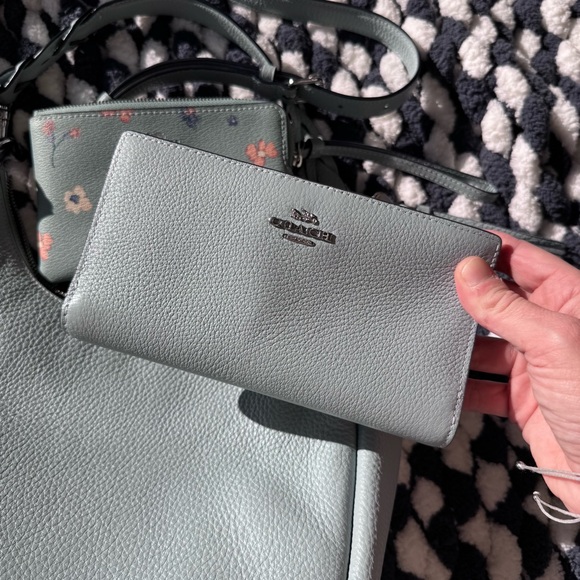 Coach Jules Hobo bag Trio with wallet and coin purse - Picture 4 of 10